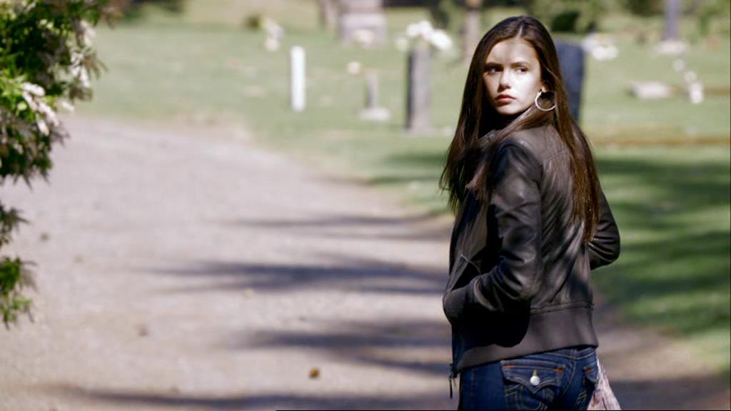 VampireDiariesWorld-dot-org_1x01Pilot_Captures00683.jpg