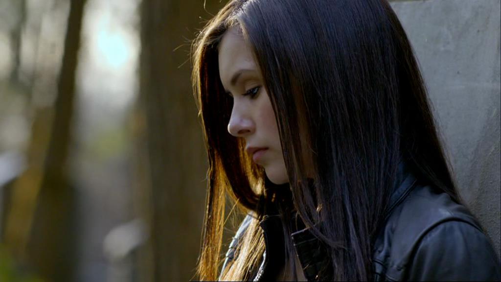 VampireDiariesWorld-dot-org_1x01Pilot_Captures00696.jpg
