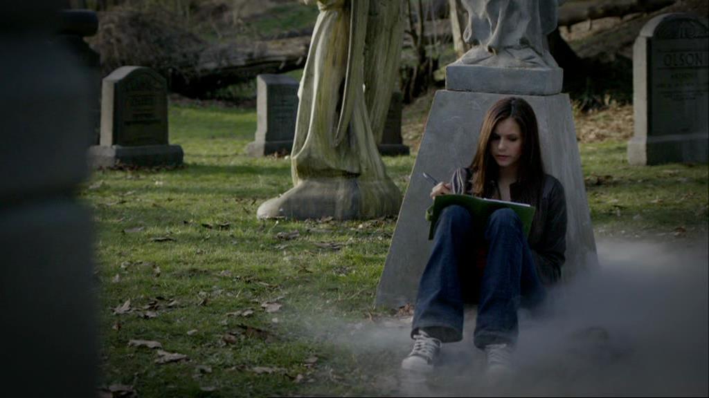 VampireDiariesWorld-dot-org_1x01Pilot_Captures00729.jpg