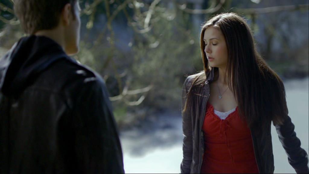 VampireDiariesWorld-dot-org_1x01Pilot_Captures00789.jpg