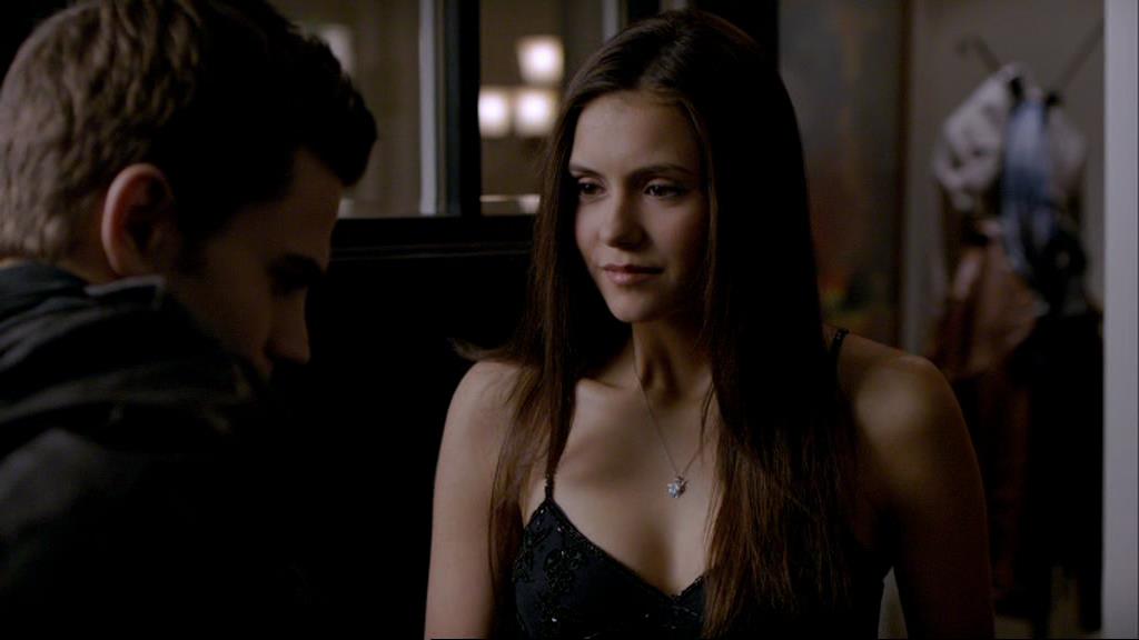 VampireDiariesWorld-dot-org_1x01Pilot_Captures01071.jpg