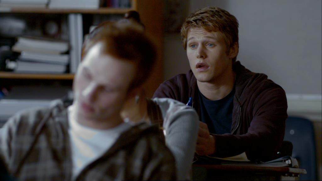 VampireDiariesWorld-dot-org_1x01Pilot_Captures01334.jpg VampireDiariesWorld-dot-org_1x01Pilot_Captures01334.jpg
