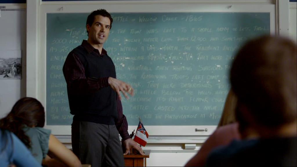 VampireDiariesWorld-dot-org_1x01Pilot_Captures01366.jpg