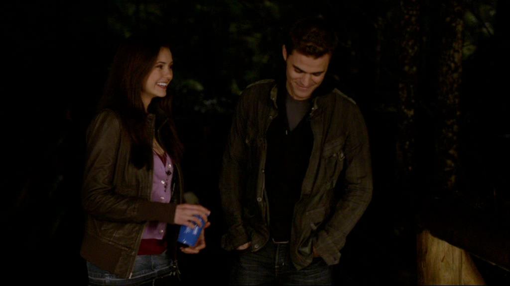 VampireDiariesWorld-dot-org_1x01Pilot_Captures01591.jpg
