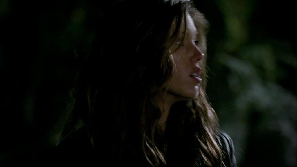 VampireDiariesWorld-dot-org_1x01Pilot_Captures01787.jpg
