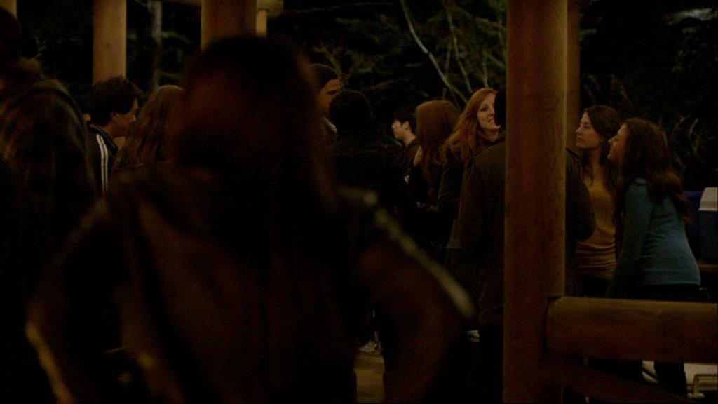 VampireDiariesWorld-dot-org_1x01Pilot_Captures01790.jpg