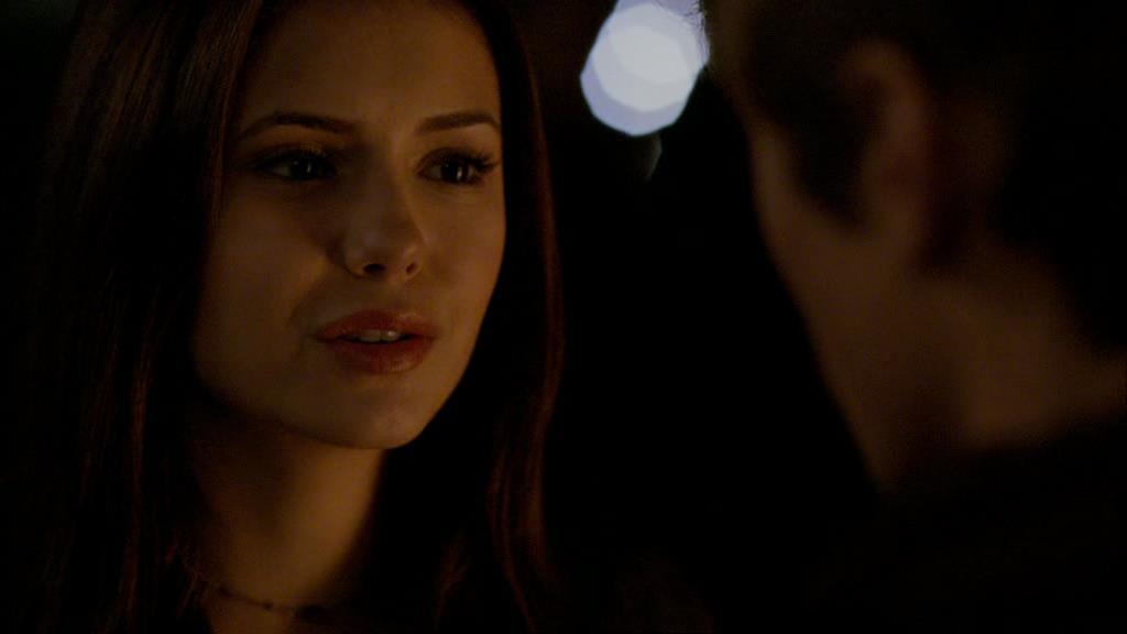 VampireDiariesWorld-dot-org_1x01Pilot_Captures01815.jpg VampireDiariesWorld-dot-org_1x01Pilot_Captures01815.jpg