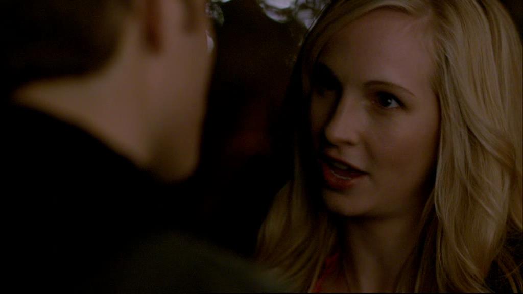 VampireDiariesWorld-dot-org_1x01Pilot_Captures01837.jpg VampireDiariesWorld-dot-org_1x01Pilot_Captures01837.jpg