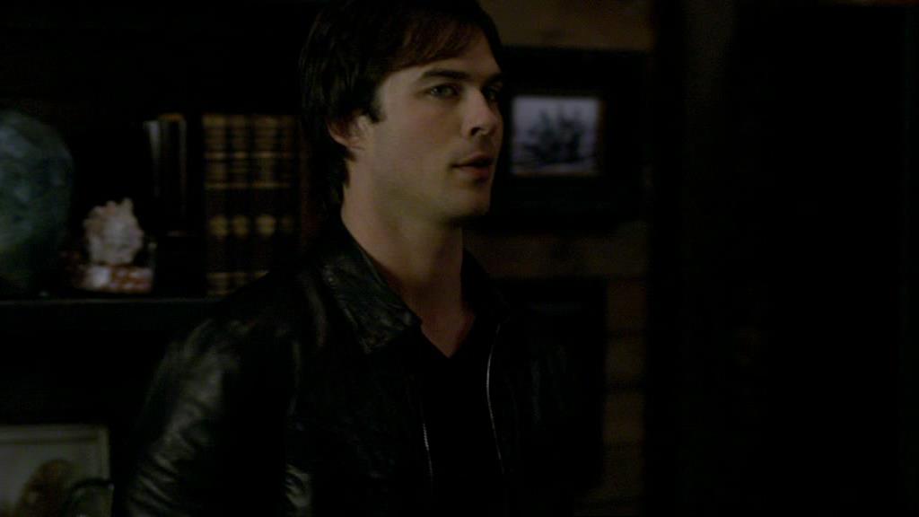 VampireDiariesWorld-dot-org_1x01Pilot_Captures02022.jpg
