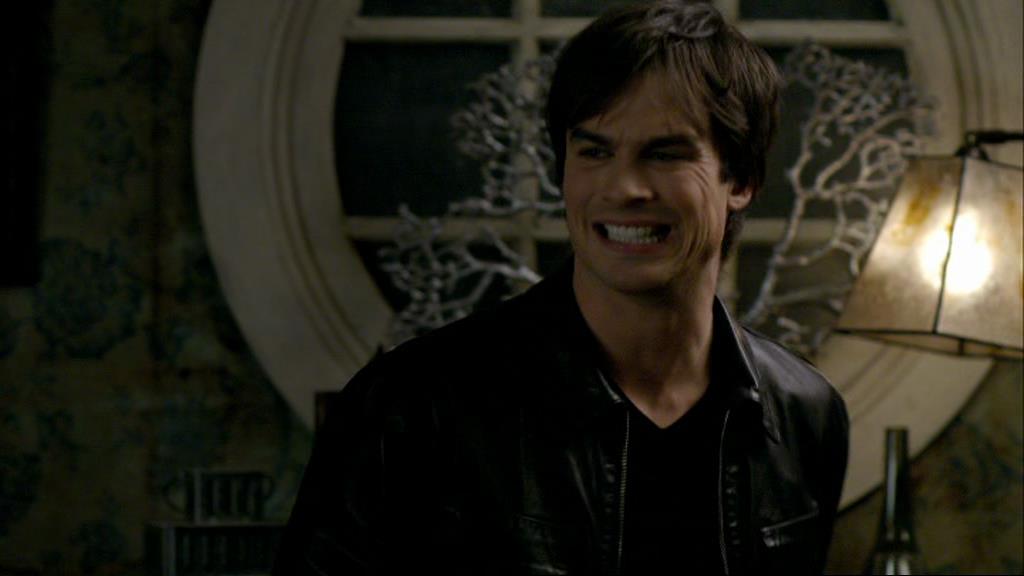 VampireDiariesWorld-dot-org_1x01Pilot_Captures02048.jpg
