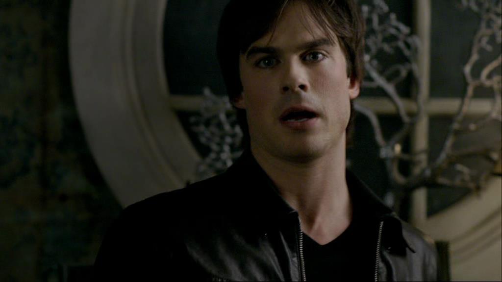 VampireDiariesWorld-dot-org_1x01Pilot_Captures02057.jpg