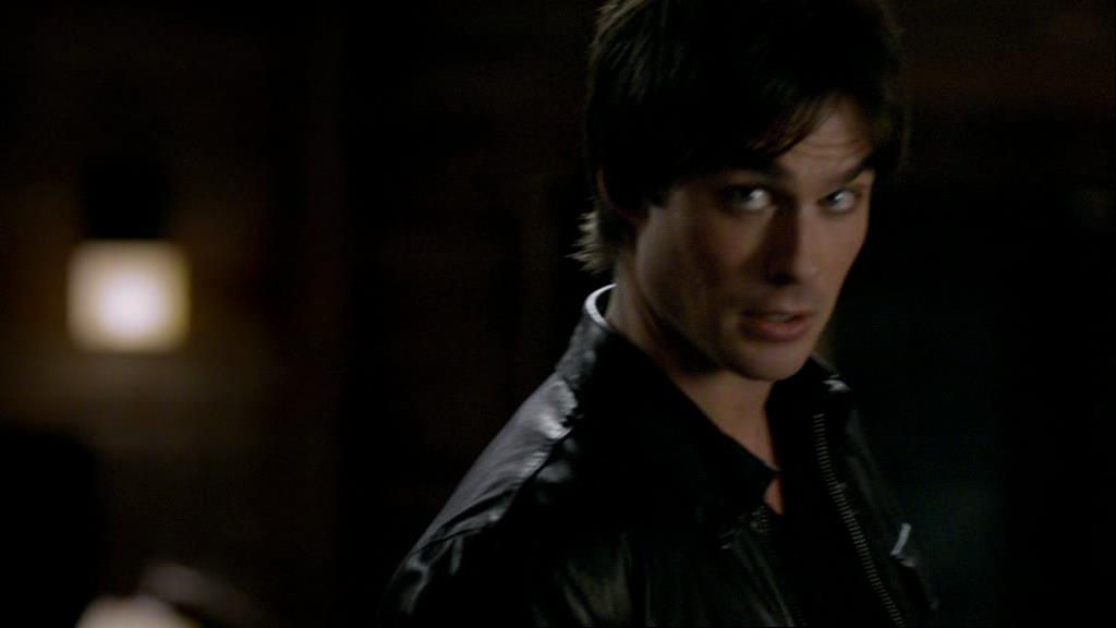 VampireDiariesWorld-dot-org_1x01Pilot_Captures02117.jpg