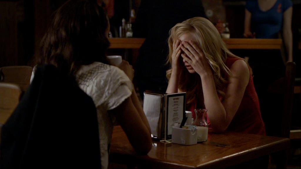 VampireDiariesWorld-dot-org_1x01Pilot_Captures02338.jpg VampireDiariesWorld-dot-org_1x01Pilot_Captures02338.jpg