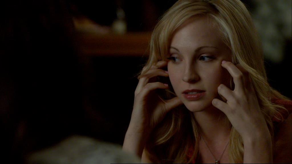 VampireDiariesWorld-dot-org_1x01Pilot_Captures02356.jpg