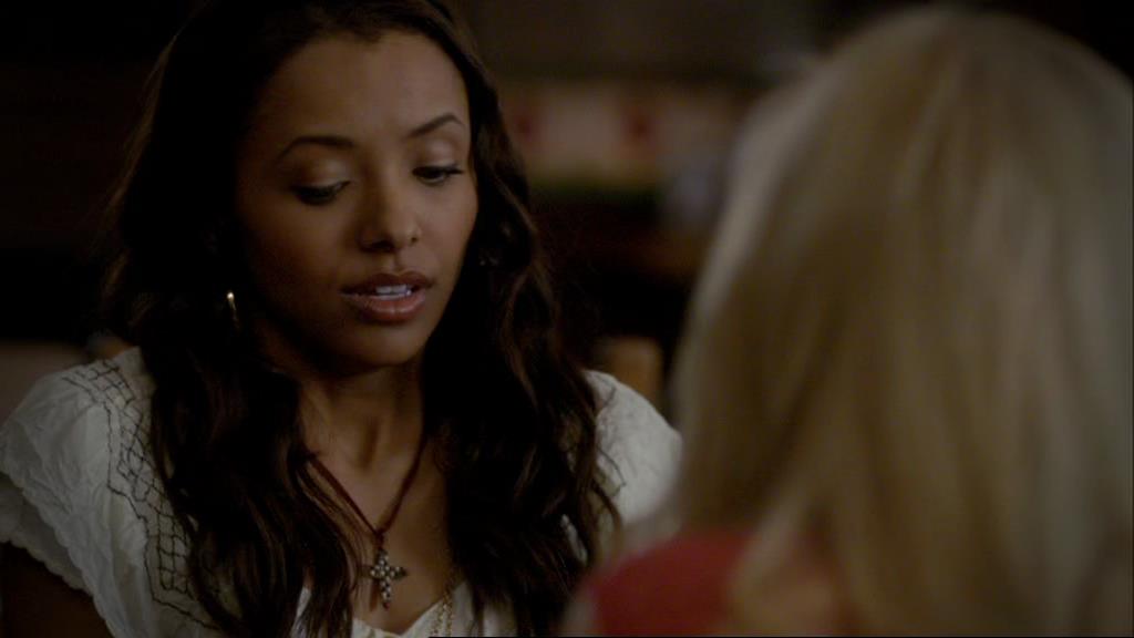VampireDiariesWorld-dot-org_1x01Pilot_Captures02360.jpg VampireDiariesWorld-dot-org_1x01Pilot_Captures02360.jpg