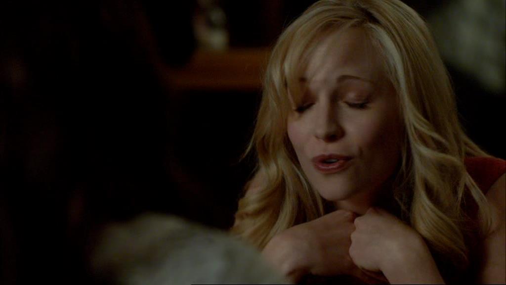VampireDiariesWorld-dot-org_1x01Pilot_Captures02373.jpg VampireDiariesWorld-dot-org_1x01Pilot_Captures02373.jpg