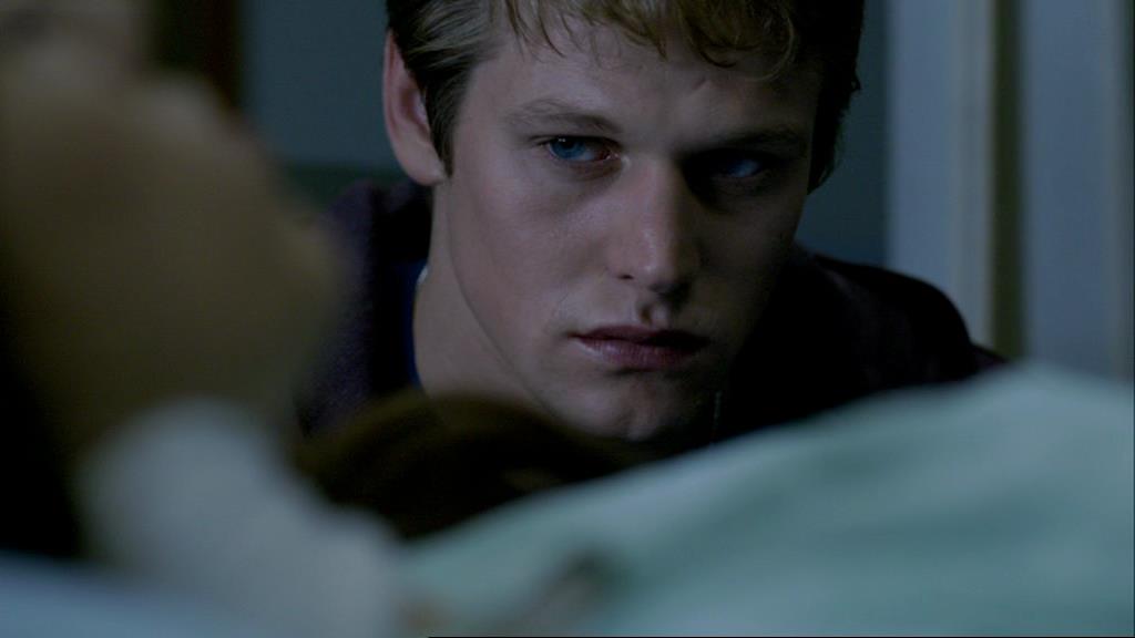 VampireDiariesWorld-dot-org_1x01Pilot_Captures02396.jpg VampireDiariesWorld-dot-org_1x01Pilot_Captures02396.jpg