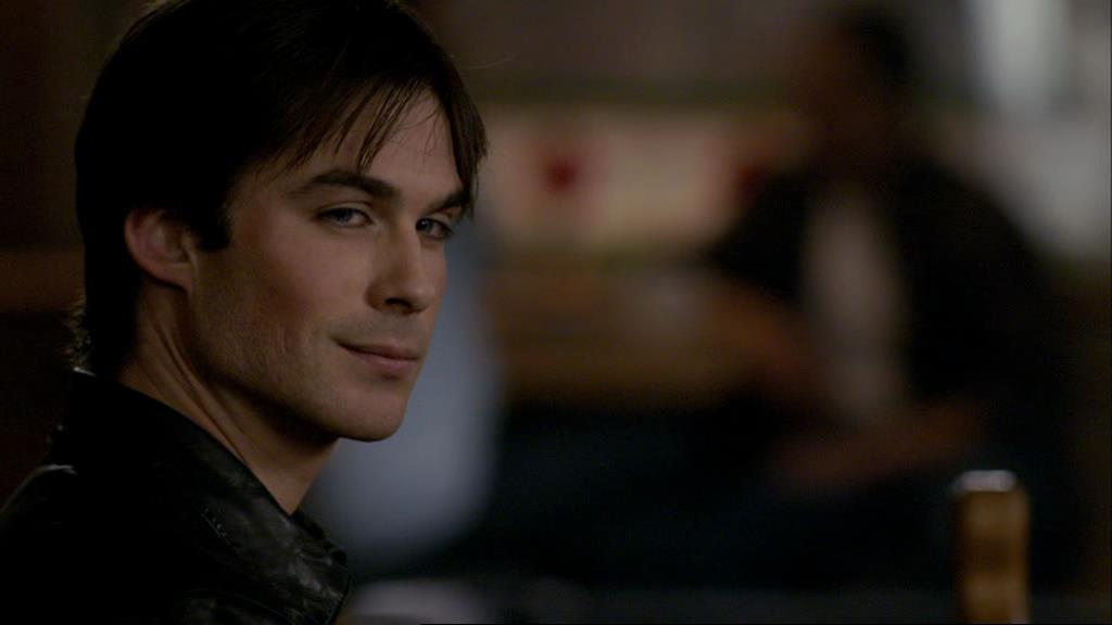 VampireDiariesWorld-dot-org_1x01Pilot_Captures02480.jpg