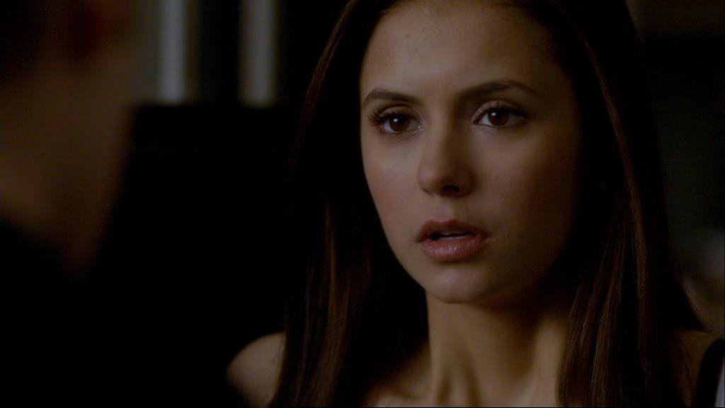 VampireDiariesWorld-dot-org_1x01Pilot_Captures02500.jpg
