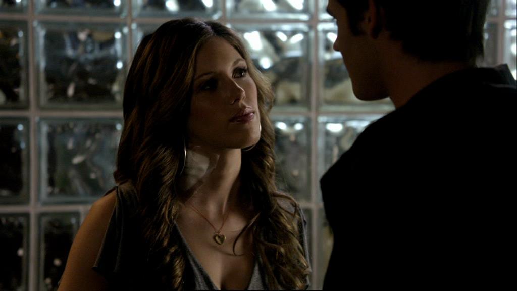 VampireDiariesWorld_dot_org-1x02TheNightOfTheComet01335.jpg