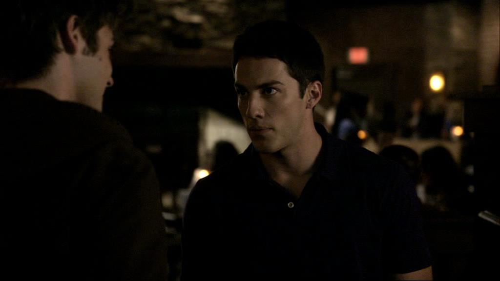 VampireDiariesWorld_dot_org-1x02TheNightOfTheComet01357.jpg VampireDiariesWorld_dot_org-1x02TheNightOfTheComet01357.jpg