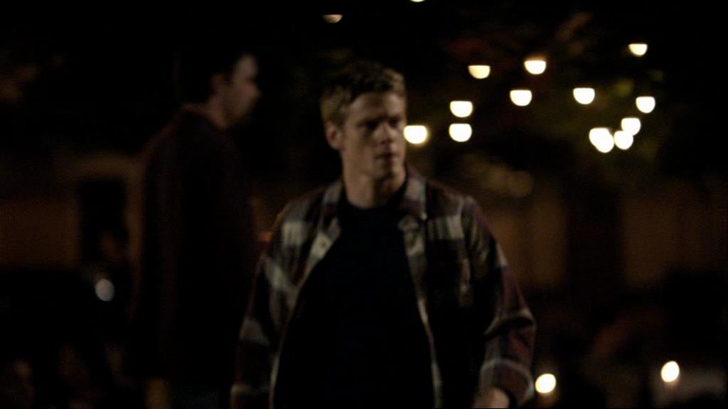 VampireDiariesWorld_dot_org-1x02TheNightOfTheComet01653.jpg