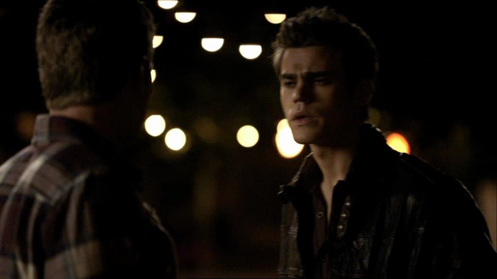 VampireDiariesWorld_dot_org-1x02TheNightOfTheComet01663.jpg