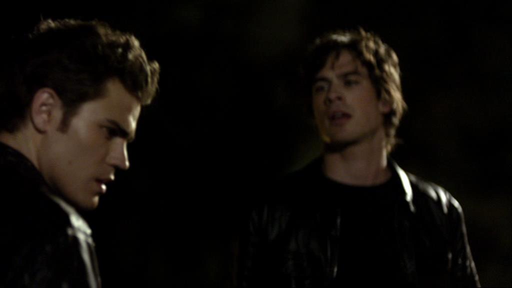 VampireDiariesWorld_dot_org-1x02TheNightOfTheComet01919.jpg