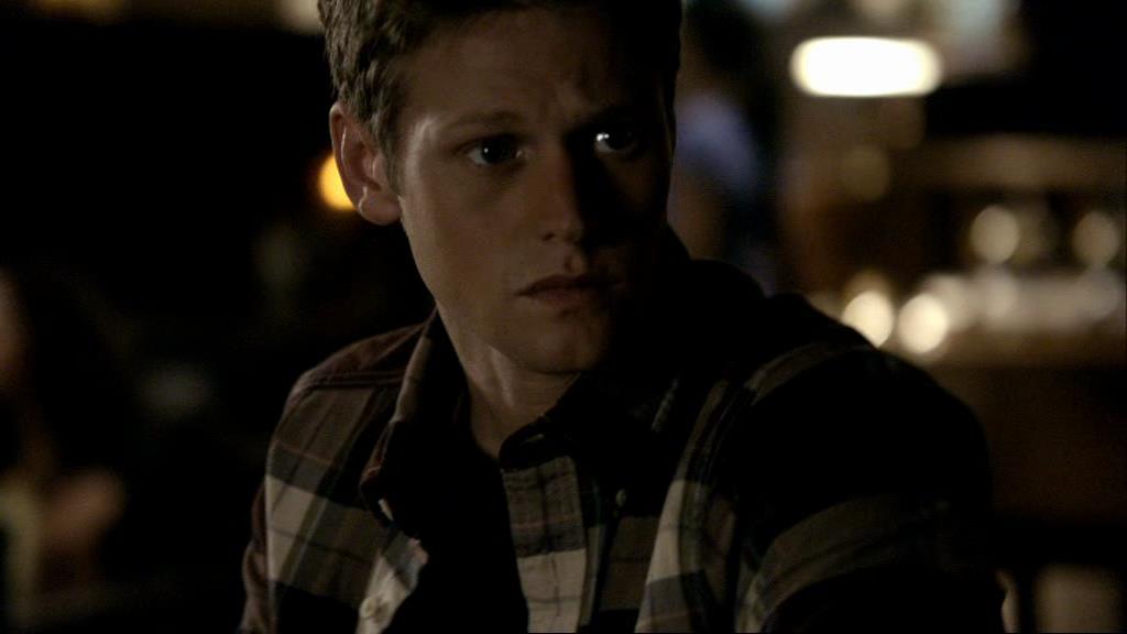 VampireDiariesWorld_dot_org-1x02TheNightOfTheComet01962.jpg VampireDiariesWorld_dot_org-1x02TheNightOfTheComet01962.jpg