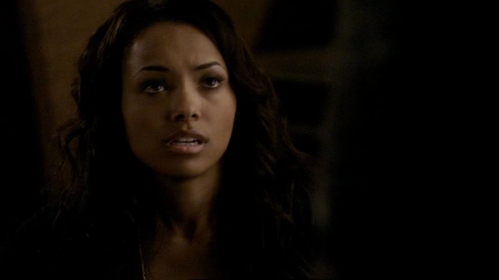 VampireDiariesWorld_dot_org-1x02TheNightOfTheComet02015.jpg
