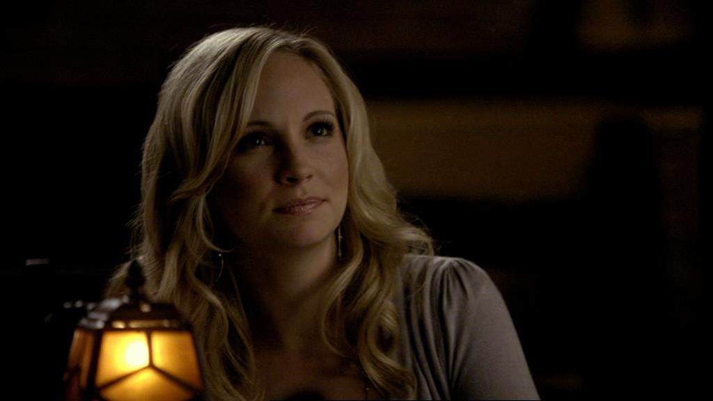 VampireDiariesWorld_dot_org-1x02TheNightOfTheComet02026.jpg