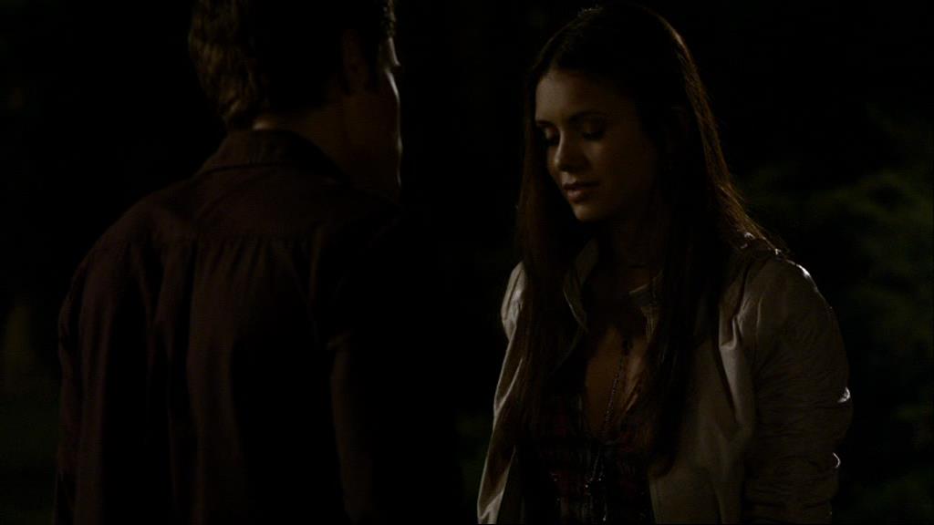 VampireDiariesWorld_dot_org-1x02TheNightOfTheComet02254.jpg