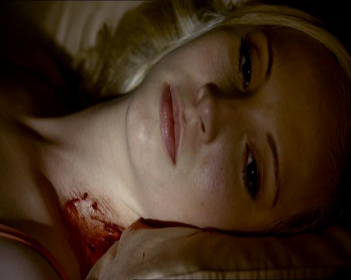 VampireDiariesWorld_dot_org-1x03FridayNightBites0021.jpg
