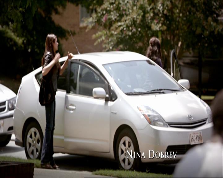 VampireDiariesWorld_dot_org-1x03FridayNightBites0125.jpg