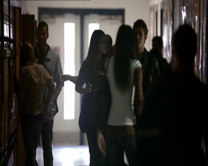 VampireDiariesWorld_dot_org-1x03FridayNightBites0294.jpg VampireDiariesWorld_dot_org-1x03FridayNightBites0294.jpg