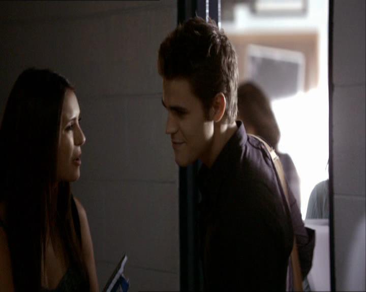 VampireDiariesWorld_dot_org-1x03FridayNightBites0426.jpg VampireDiariesWorld_dot_org-1x03FridayNightBites0426.jpg