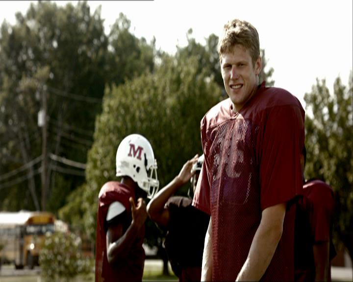 VampireDiariesWorld_dot_org-1x03FridayNightBites0540.jpg