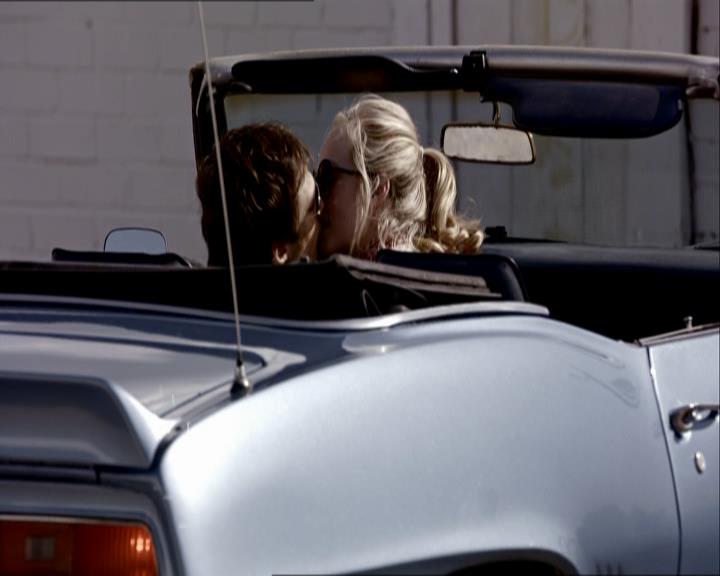 VampireDiariesWorld_dot_org-1x03FridayNightBites0556.jpg