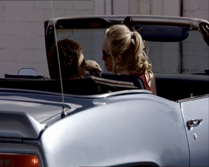 VampireDiariesWorld_dot_org-1x03FridayNightBites0557.jpg