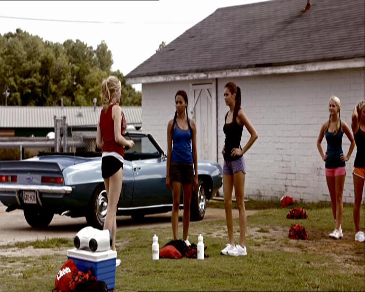 VampireDiariesWorld_dot_org-1x03FridayNightBites0569.jpg