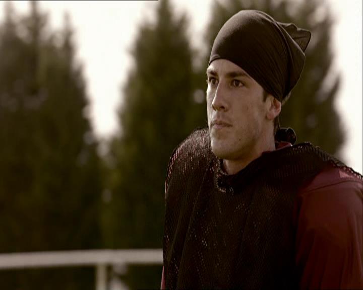 VampireDiariesWorld_dot_org-1x03FridayNightBites0657.jpg