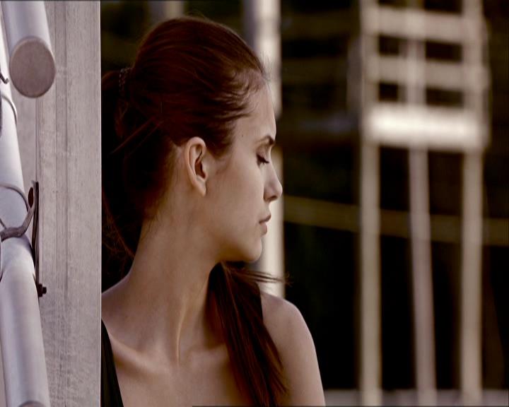VampireDiariesWorld_dot_org-1x03FridayNightBites0672.jpg