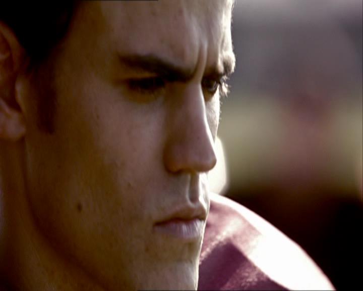 VampireDiariesWorld_dot_org-1x03FridayNightBites0681.jpg