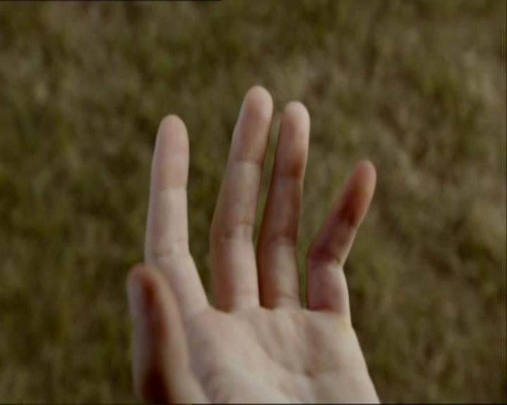 VampireDiariesWorld_dot_org-1x03FridayNightBites0721.jpg VampireDiariesWorld_dot_org-1x03FridayNightBites0721.jpg