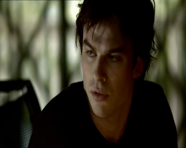 VampireDiariesWorld_dot_org-1x03FridayNightBites0756.jpg