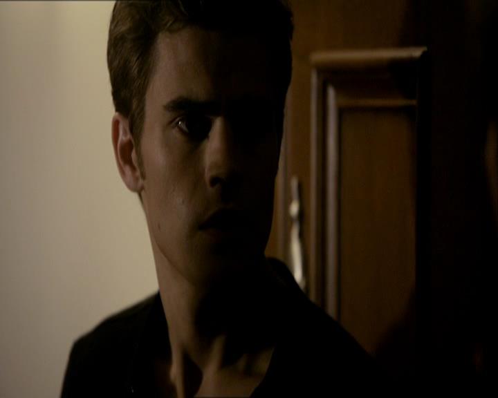 VampireDiariesWorld_dot_org-1x03FridayNightBites0989.jpg VampireDiariesWorld_dot_org-1x03FridayNightBites0989.jpg