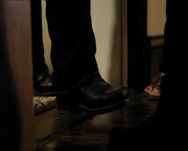 VampireDiariesWorld_dot_org-1x03FridayNightBites1001.jpg VampireDiariesWorld_dot_org-1x03FridayNightBites1001.jpg