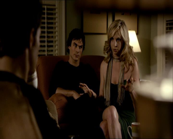 VampireDiariesWorld_dot_org-1x03FridayNightBites1045.jpg VampireDiariesWorld_dot_org-1x03FridayNightBites1045.jpg