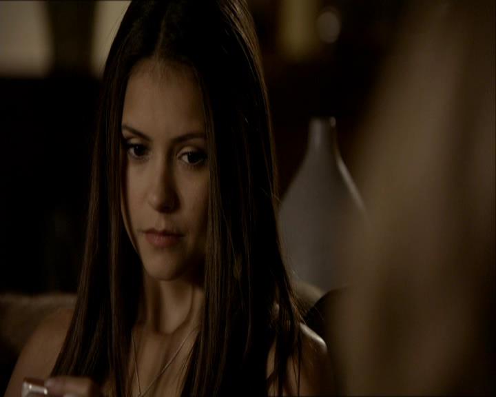 VampireDiariesWorld_dot_org-1x03FridayNightBites1057.jpg VampireDiariesWorld_dot_org-1x03FridayNightBites1057.jpg