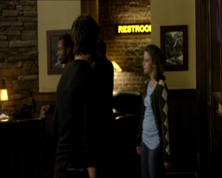 VampireDiariesWorld_dot_org-1x03FridayNightBites1126.jpg